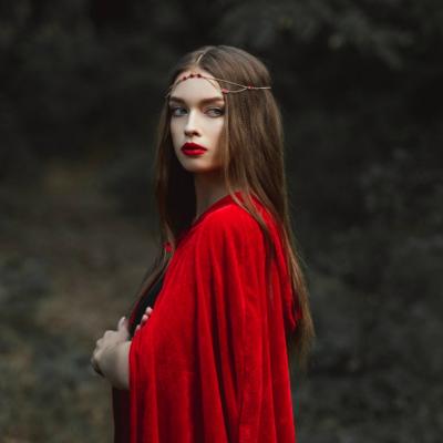 Astrologie: Zodii care te cuceresc sau te pun pe fuga de la prima vedere