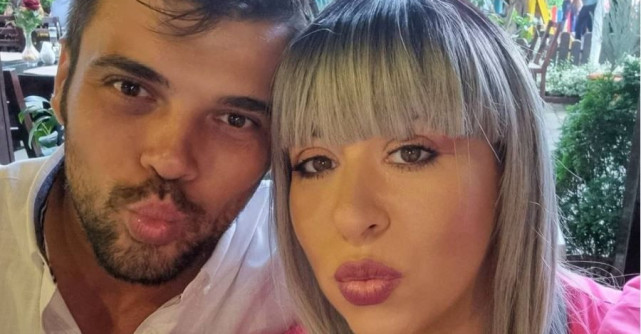 Oana Roman și Marius Elisei împlinesc 9 ani de când s-au cunoscut! Uite ce mesaj emoționant îi transmite vedeta soțului ei
