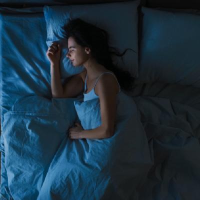Cum sa ai parte de mai mult somn adanc, ca sa te trezesti energizata
