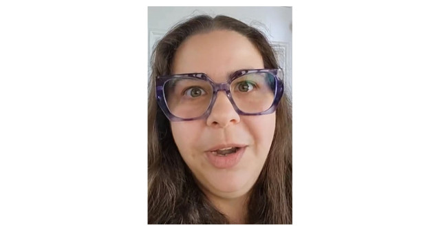 O tânără afirmă că îi place să aibă privilegiul de a fi urâtă și îi lasă pe toți uluiți cu motivele sale