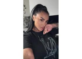 Motivul halucinant pentru care ispita Naba Salem trebuie să își facă a 8-a operație la sâni: Mi-a desfăcut operația...