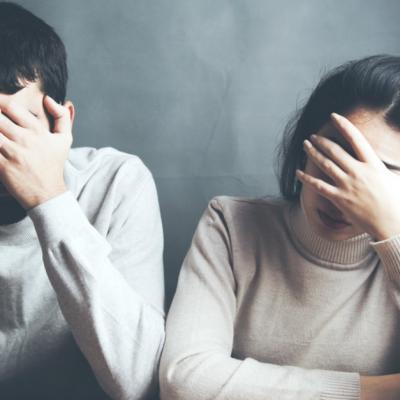 Daca partenerul tau face aceste 6 lucruri, aveti o relatie fara viitor