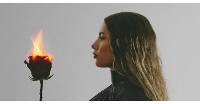 JO lansează noul single Iartă-mă tu chiar de ziua ei de naștere