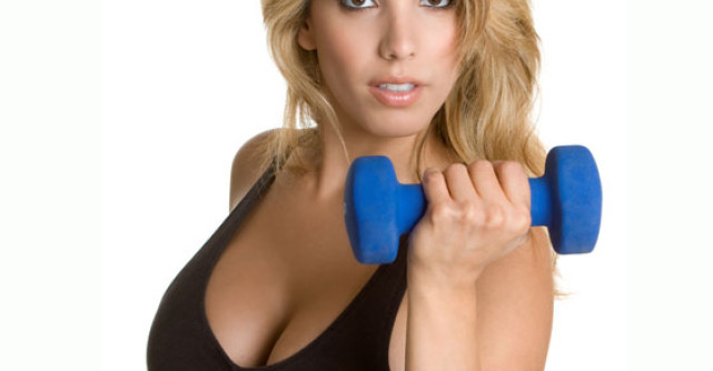 Specialistii confirma: Cele mai bune exercitii pentru FERMITATEA SANILOR