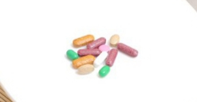 Superstar cu forme acum, tanara bulimica in adolescenta