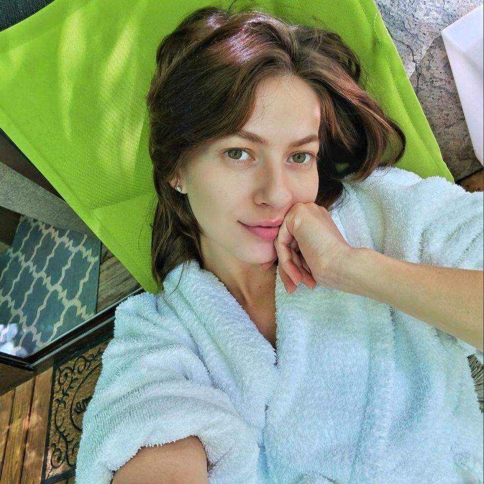 Lidia Buble, surprinsă de reacția tatălui său, atunci când l-a anunțat că s-a vopsit: Trebuie dați în judecată...