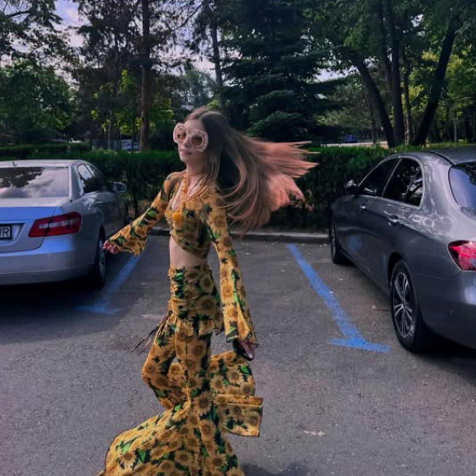 Mikaela Albu, dezvăluiri emoționante despre relația cu părinții săi: Mama a fost cea care m-a crescut...