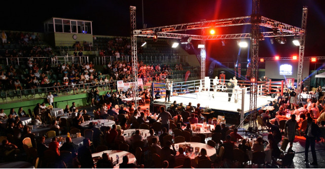 Colosseum Tournament: Super meciuri de Kickbox si MMA cu cei mai buni sportivi din Romania