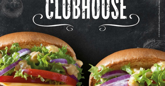 McDonald’s lanseaza doi noi bugeri: Bacon Clubhouse cu vita si pui