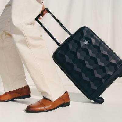 Geamantane pentru toată familia-Ce modele se potrivesc unui zbor cu avionul?