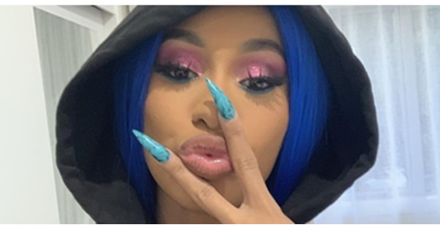 Cardi B, supărată pe Trump: Mi-ai distrus pantofii, adu-l înapoi pe unchiul meu!
