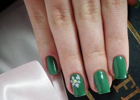 Modele de unghii: Cele 5 culori din beauty anunțate de Pinterest Palette 2026