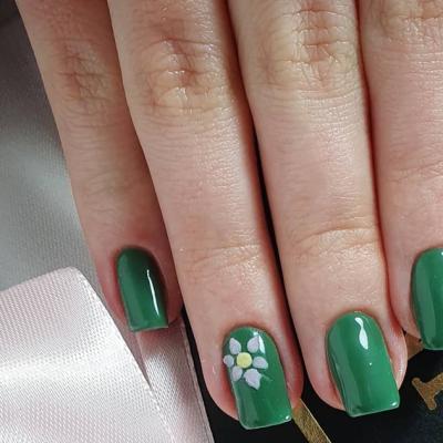 De la albastru gheață la verde jad: cele 5 culori din beauty anunțate de Pinterest Palette 2026