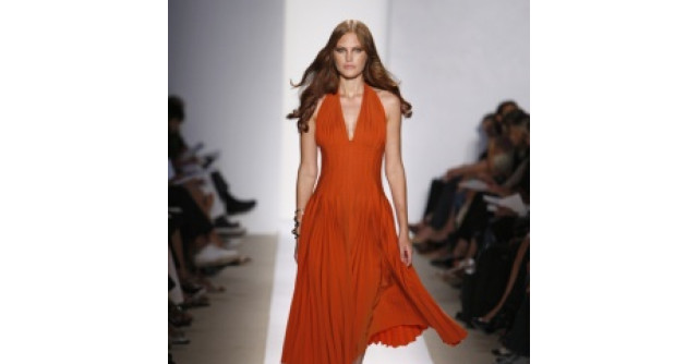 Cand porti Tangerine Tango, culoarea anului 2012