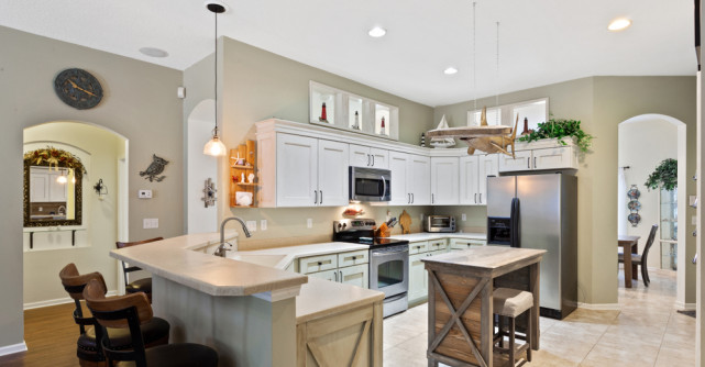 Cum planifici organizarea bucătăriei, în funcție de spațiu, electrocasnice și mobilier