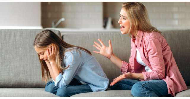 Te-ai săturat să țipi la copilul tău? Sfaturi pentru o comunicare mai eficientă