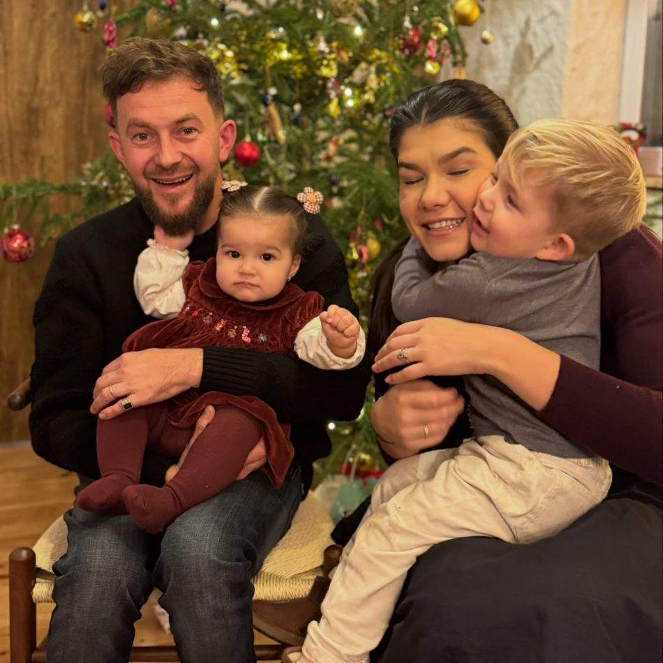 Ileana Sterp, în centrul atenției după ce s-ar fi mutat lângă mama Geta fără soțul ei. Ce a transmis vedeta despre divorț