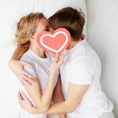 Aceasta tanara se casatoreste cu TATAL EI