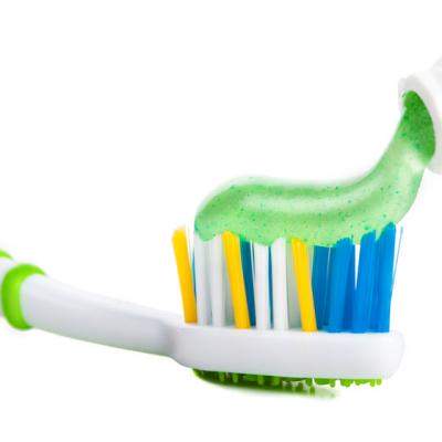 7 Paste de dinti NATURALE 