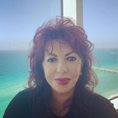 Carmen Hara, previziuni sumbre despre război! Celebra clarvăzătoare anunță că Rusia va ataca Moldova