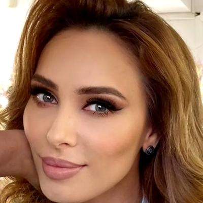 Iulia Vântur și Salman Khan, surprinși din nou împreună! Românca a participat la un eveniment important din familia starului