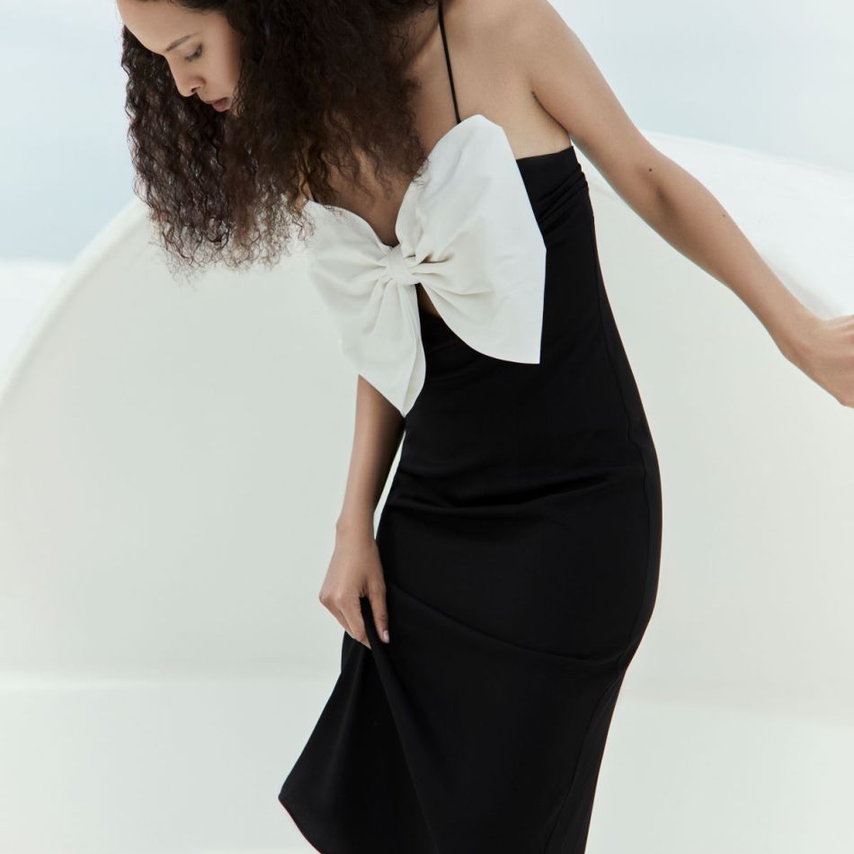 Reserved STUDIO – o colecție limitată pentru ocazii speciale