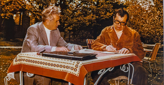 Cum a scăpat Nicolae Ceaușescu dintr-un accident aviatic în 1957 – Își propuneau rușii să îl elimine pe dictatorul român?