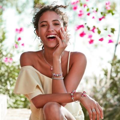 Chic oriental si stil de festival cu noua Colectie de Vara de la PANDORA