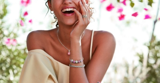 Chic oriental si stil de festival cu noua Colectie de Vara de la PANDORA