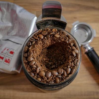 Zatul de cafea, secretul sanatatii tenului tau: cum sa scapi de punctele negre