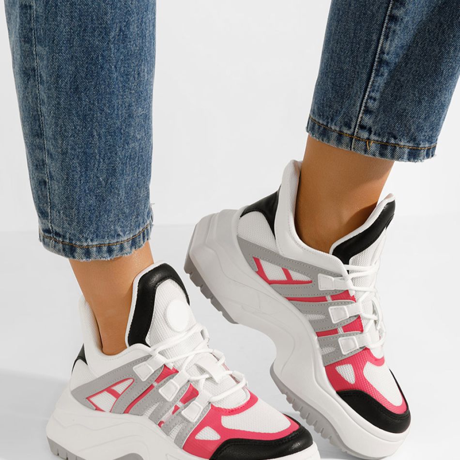 Încălțăminte sport de damă: 20 de perechi de adidași pentru sezonul de primăvara 2024