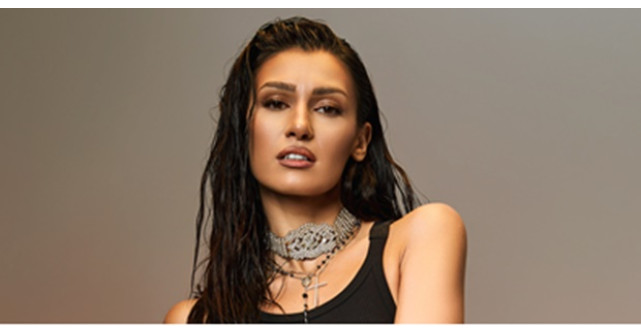 Alina Eremia îți citește gândurile cu voce tare - inițiativa artistei din social media