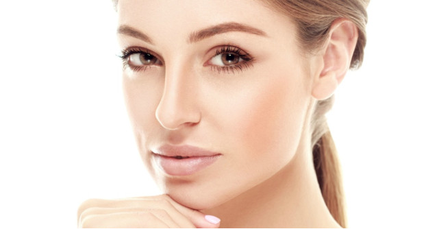 7 cele mai bune fonduri de ten: recomandări glamour