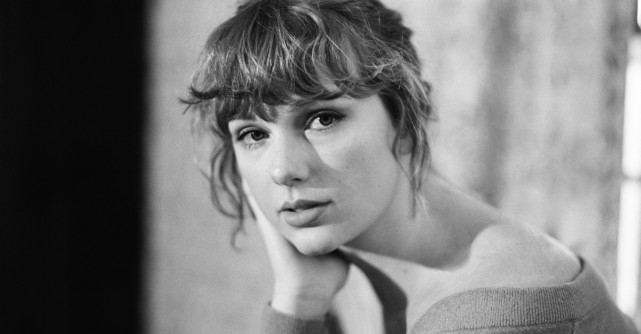 Taylor Swift a lansat albumul Evermore + videoclip nou pentru Willow