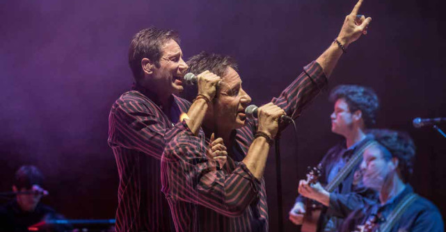 David Duchovny: “Îmi voi aminti mereu această seară, România! Vă mulțumesc!” 