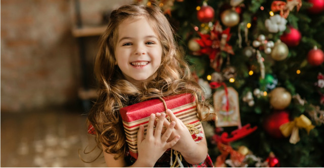 7 cadouri interactive de moș Nicolae care pun imaginația la joacă