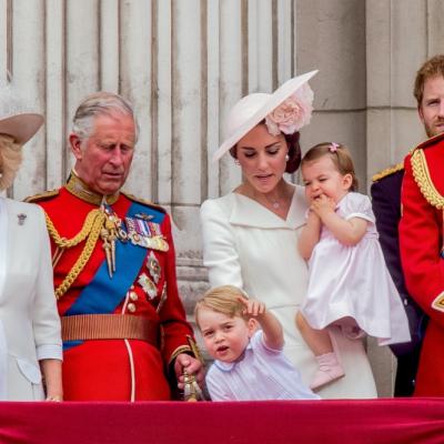 Familia Regală, unită la Balmoral înaintea reîntoarcerii lui Harry și Meghan în Marea Britanie