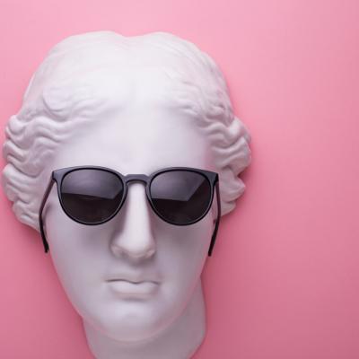 Fă, zeiță, bagă-ți mințile în cap