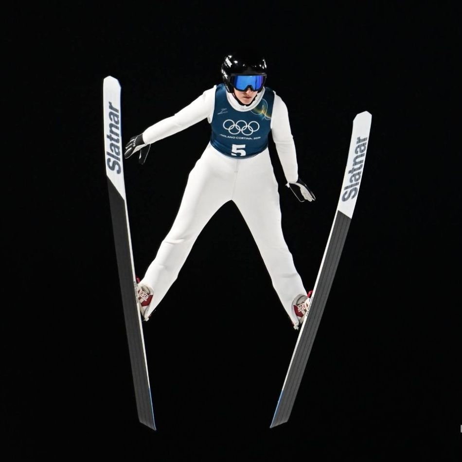 Premieră pentru România: locul 12 la Jocurile Olimpice de la Milano-Cortina 2026 în proba mixtă de sărituri cu schiurile