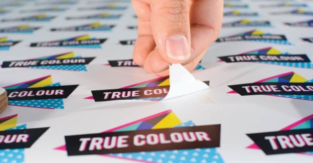 Tipărirea de stickere și etichete, o afacere în plină ascensiune