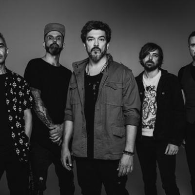 Interviu Adrian Despot - Despre albumul nou, introspectiv și concertul exploziv din iulie, la Arenele Romane