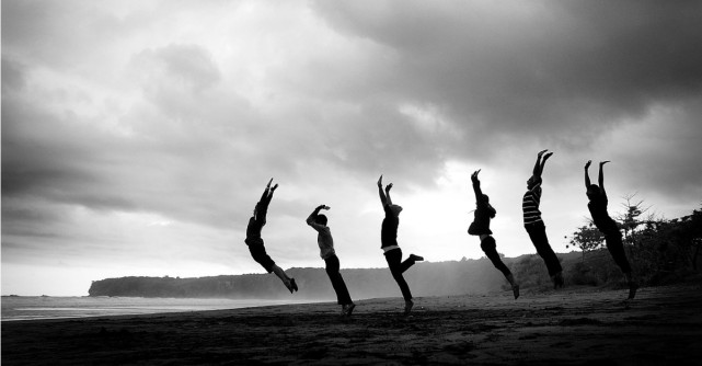 Nu te pacali singura ca sa fii pe placul tuturor persoanelor. Fii tu insati!