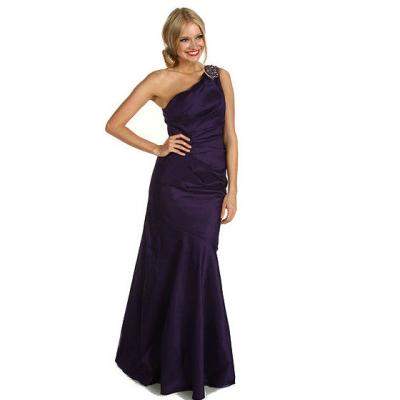 15 modele de rochii de seara pentru nasa