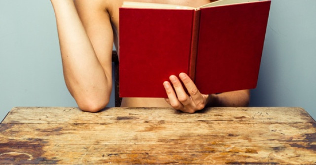 Top 5 carti mai FIERBINTI decat Fifty Shades of Grey  