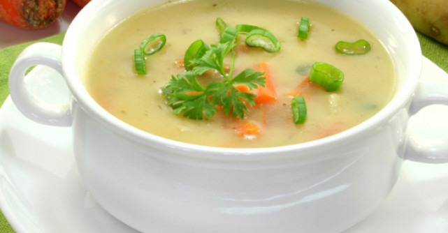 Savoarea verii: Supa crema de legume