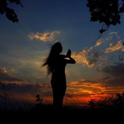 Când sufletul nu mai poate: 20 de lucruri pe care să ți le spui înainte de culcare