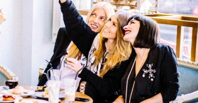 Corina Bud, Noemi Meilman, Ana Morodan si Mirela Bucovicean, protagoniste ale proiectului Hyundai Live Brilliant