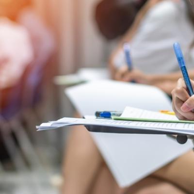 Studenții de la Litere, apel ferm la vot: Susținem parcursul proeuropean al României. Extremismul nu are ce căuta în societate