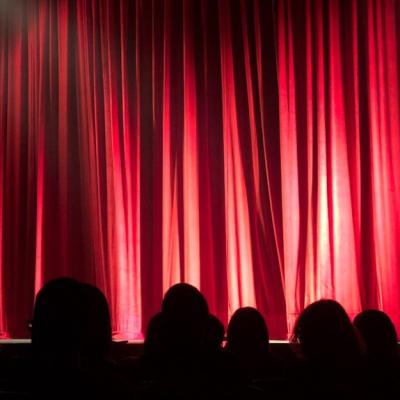 4 spectacole de teatru senzationale pe care nu le puteti rata in aceasta stagiune! -#Hailateatru