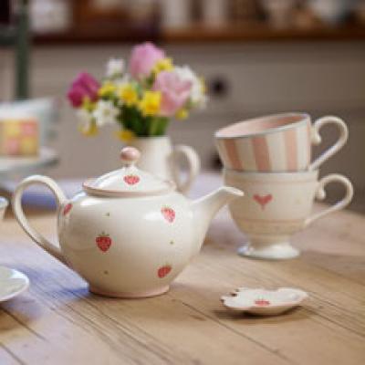 10 intrebuintari ale ceaiului in locuinta